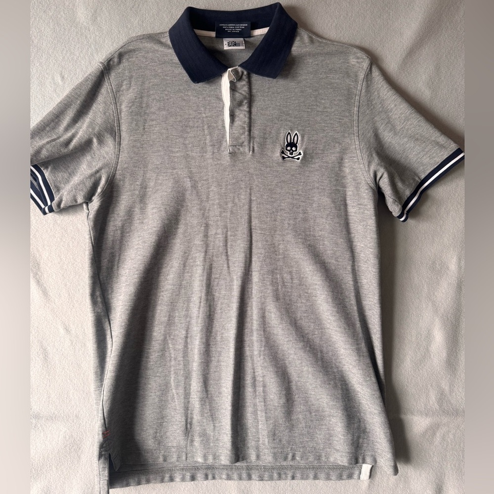 Men's Gray Polo Shirt with Navy Collar